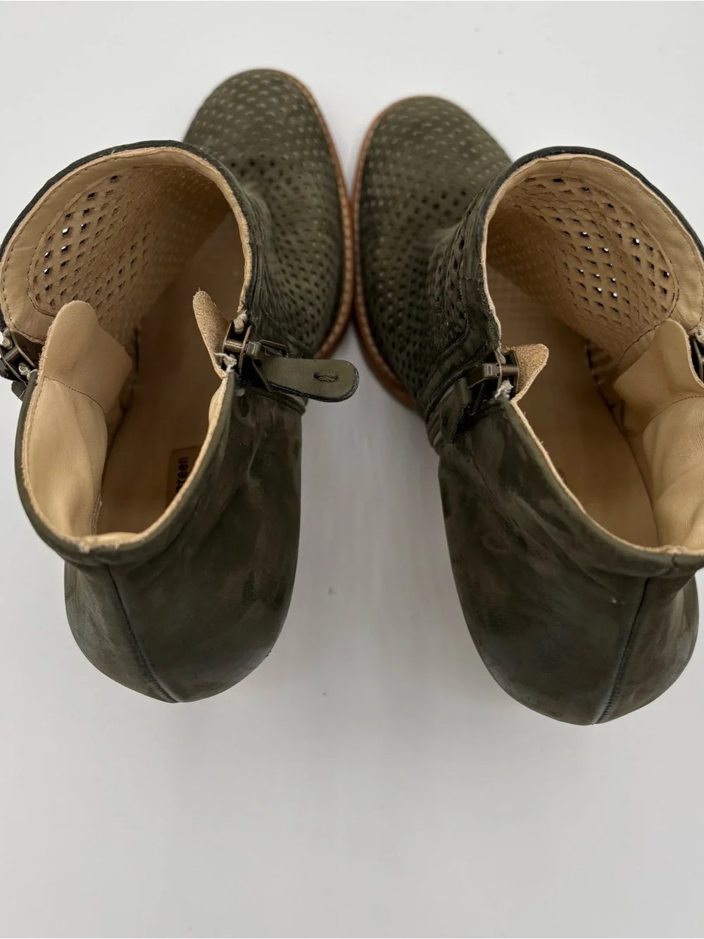 Paul Green Perforated Booties Women's US 5 Green Nubuck Heeled Bonzai